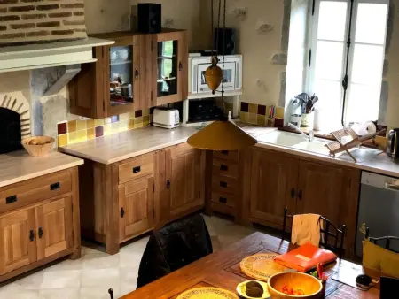 Landhaus mit eingezäuntem Garten, Maison 4 personnes à Crux la Ville - Photo 6