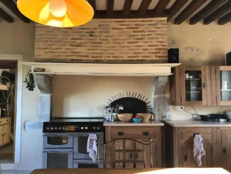 Landhaus mit eingezäuntem Garten, Maison 4 personnes à Crux la Ville - Photo 7