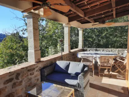Klimatisiertes Ferienhaus mit Pool, Maison 7 personnes à Largentière - Photo 3