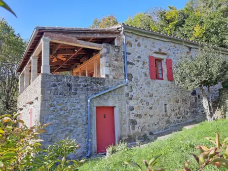 Klimatisiertes Ferienhaus mit Pool, Maison 7 personnes à Largentière - Photo 19