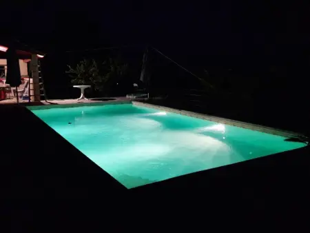 Klimatisiertes Ferienhaus mit Pool, Maison 7 personnes à Largentière - Photo 25