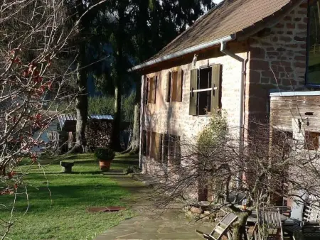 in Walscheid mit Terrasse, Grill, Maison 8 personnes à Walscheid - Photo 22