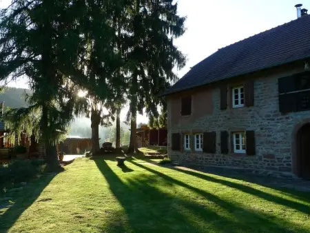 in Walscheid mit Terrasse, Grill, Maison 8 personnes à Walscheid - Photo 24