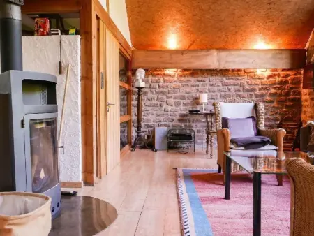 in Walscheid mit Terrasse, Grill, Maison 8 personnes à Walscheid - Photo 62