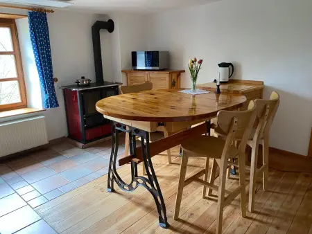 in Ventron mit eingezäuntem Garten, Maison 5 personnes à Ventron - Photo 4