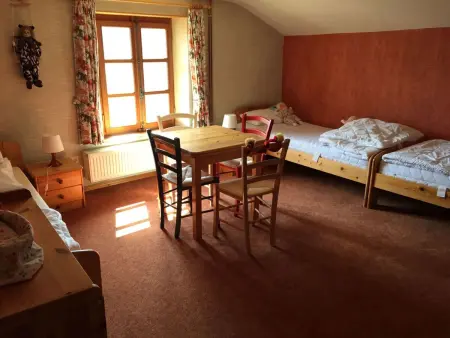 in Ventron mit eingezäuntem Garten, Maison 5 personnes à Ventron - Photo 9