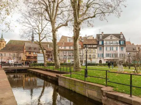 mit zwei Garagenstellplätzen, Appartement 10 personnes à Colmar - Photo 20