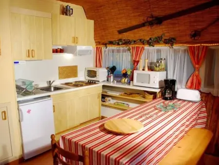 Charmantes Ferienhaus mit gemeinsamem Grill, Maison 4 personnes à Plombières les Bains - Photo 3