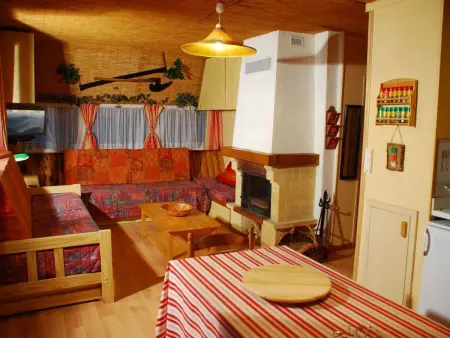 Charmantes Ferienhaus mit gemeinsamem Grill, Maison 4 personnes à Plombières les Bains - Photo 4