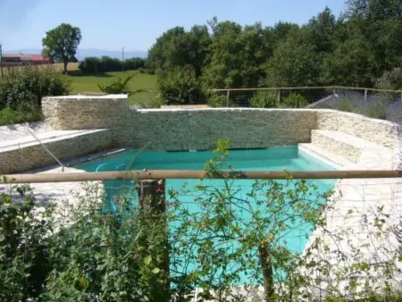 Die Unterkunft für zwei bis sechs Personen, Schwimmbad, Bouleplatz, Spa, Tennis - Photo 1