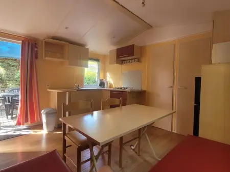 Mobilheim mit Terrasse, Appartement 5 personnes à Vias - Photo 2
