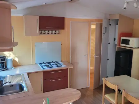 Mobilheim mit Terrasse, Appartement 5 personnes à Vias - Photo 3