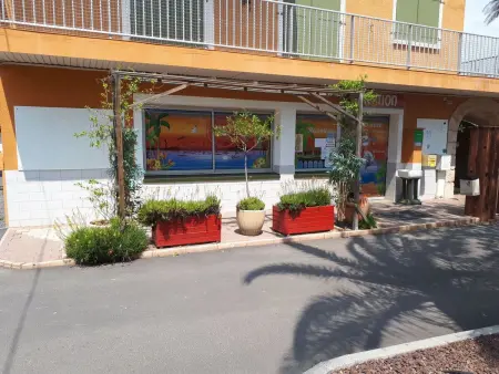 Mobilheim mit Terrasse, Appartement 5 personnes à Vias - Photo 22