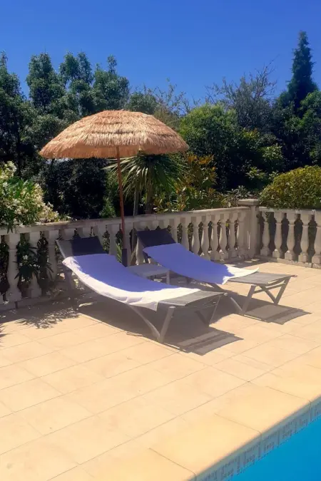 in La Livinière mit Großer Terrasse, Maison 3 personnes à Cesseras - Photo 2