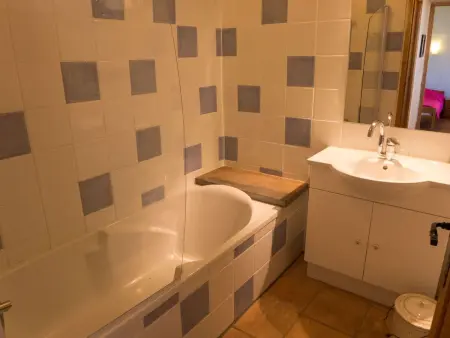 Komfortables Ferienhaus mit Privatpool, Maison 6 personnes à Fraissé des Corbières - Photo 14