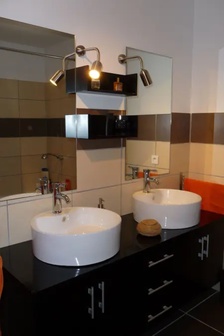 mit eigenem Pool, Maison 6 personnes à Tavel - Photo 19
