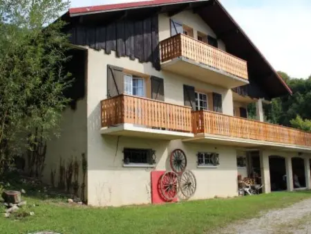 für 6 Personen ca. 110 m&sup2; in Pugny-Chatenod, Auvergne-Rhône-Alpes (Savoyen - Photo 2