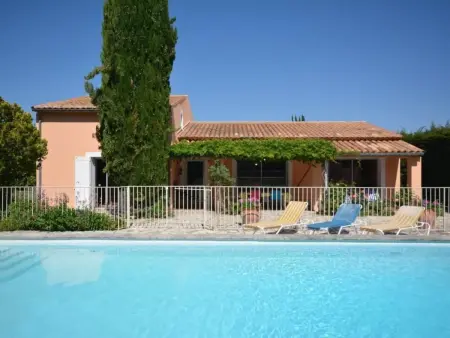 Le Rieu  mit eigener Terrasse, Maison 9 personnes à Malaucène - Photo 6