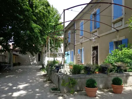 Klimatisierte Wohnung mit 2 Schlafzimmern und Pool - Photo 3