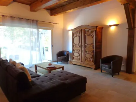 Klimatisierte Wohnung mit 2 Schlafzimmern und Pool - Photo 6
