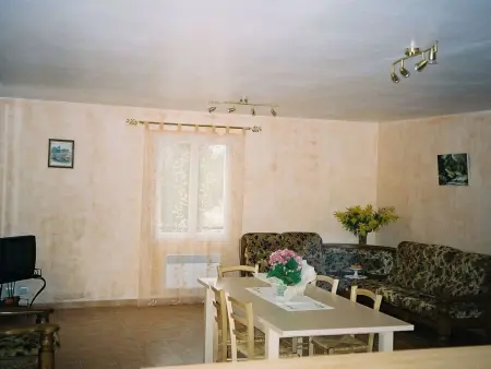 mit Pool am Fuße des Mt Ventoux, Maison 8 personnes à Le Barroux - Photo 4