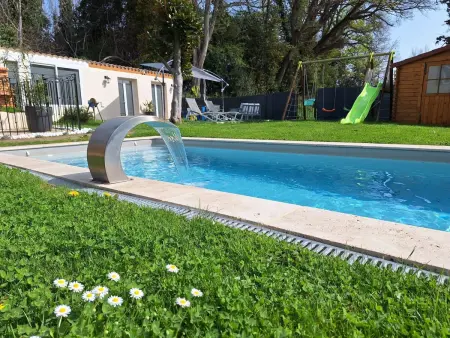 Leonie's Gîte Moulin de Tartay in Avignon, Appartement 2 personnes à Montfavet - Photo 1