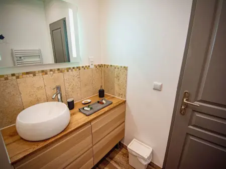 Leonie's Gîte Moulin de Tartay in Avignon, Appartement 2 personnes à Montfavet - Photo 12