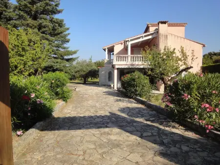 Provençal Privates Schwimmbad, Haustiere willkommen - Photo 2