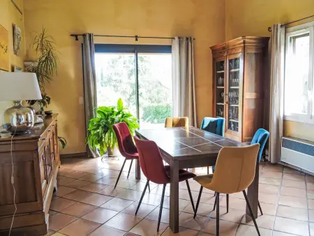 Provenzalisches Haus mit Pool und Garten, Maison 6 personnes à Mallemort - Photo 7