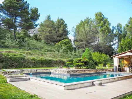 Provenzalisches Haus mit Pool und Garten, Maison 6 personnes à Mallemort - Photo 24