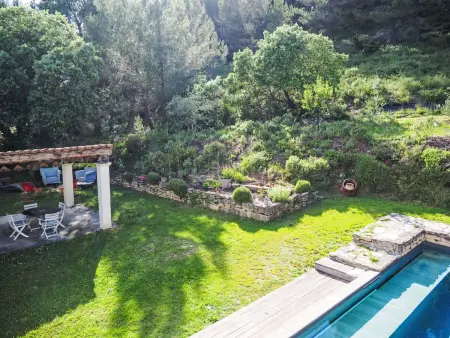 Provenzalisches Haus mit Pool und Garten, Maison 6 personnes à Mallemort - Photo 25