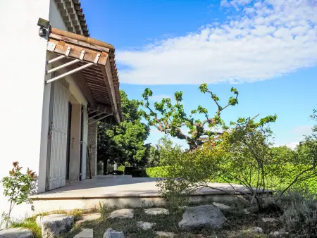 Provenzalisches Haus mit Pool und Garten, Maison 6 personnes à Mallemort - Photo 27