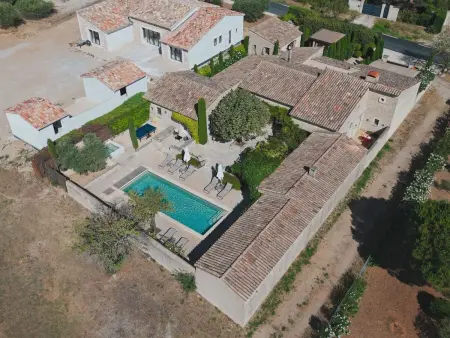 Aber Naste, Maison 9 personnes à Eygalières - Photo 2