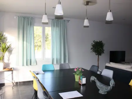 Limounie  mit Terrasse, Maison 16 personnes à Allemagne en Provence - Photo 6