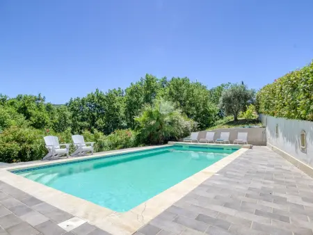 Villa St. Julian, Maison 6 personnes à Montferrat - Photo 1
