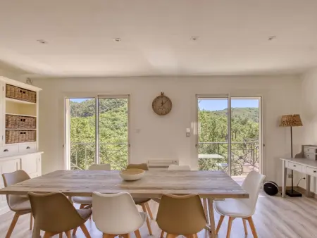 Villa St. Julian, Maison 6 personnes à Montferrat - Photo 4