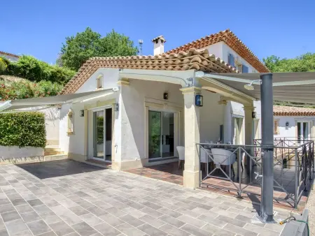 Villa St. Julian, Maison 6 personnes à Montferrat - Photo 16