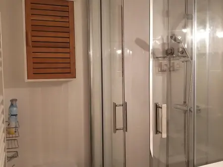 T2climatisé au calme 2 étoiles, Appartement 2 personnes à Bandol - Photo 14