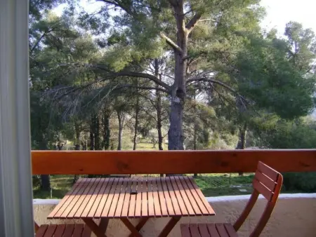 mit Terrasse, mitten in der Natur, Maison 2 personnes à Bandol - Photo 1