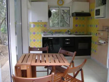 mit Terrasse, mitten in der Natur, Maison 2 personnes à Bandol - Photo 6