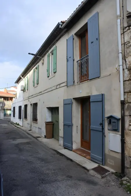 Studio proche Tour Luma Arles, Maison 2 personnes à Arles - Photo 2