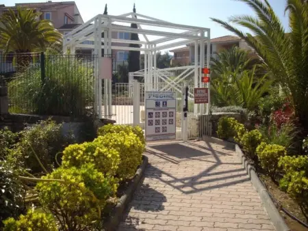 Aufenthalt im Golf von Saint-Tropez, Appartement 4 personnes à La Croix Valmer - Photo 1