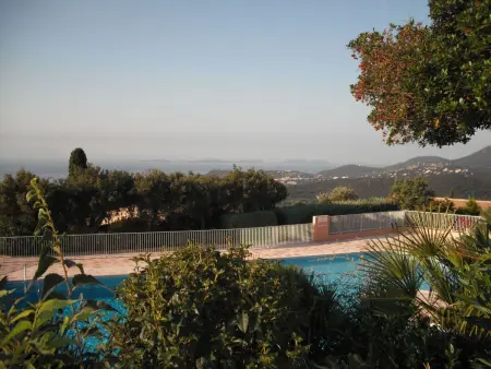 Aufenthalt für Familien im Golf von St. Tropez, Appartement 2 personnes à La Croix Valmer - Photo 1
