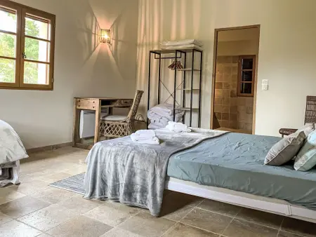 Klimatisiertes Mas Les Heures Bleues mit Pool, Maison 14 personnes à Lorgues - Photo 23
