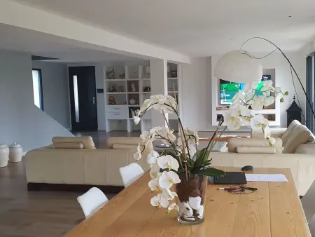Villa mit Garten, Grill und Terrasse, Maison 6 personnes à Lorgues - Photo 3