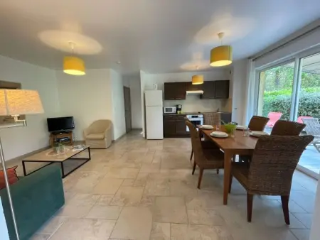 Klimatisierte Wohnung mit Garten, Appartement 6 personnes à Montauroux - Photo 14