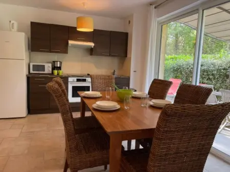 Klimatisierte Wohnung mit Garten, Appartement 6 personnes à Montauroux - Photo 16
