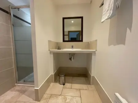 Klimatisierte Wohnung mit Garten, Appartement 6 personnes à Montauroux - Photo 17