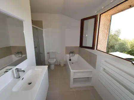 Villa 'Haute Vue', mit toller Aussicht, WiFi und AC - Photo 6