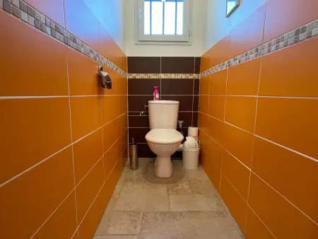Gemütliche Ferienwohnung mit Pool, Appartement 6 personnes à Montauroux - Photo 22